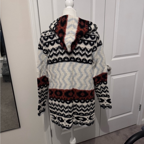 Abercrombie & Fitch Black and Cream Knit Cardigan - Picture 3 of 4